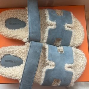 ❌ SOLD❌- HERMES Chypre Shearling Sandals- size 38.5